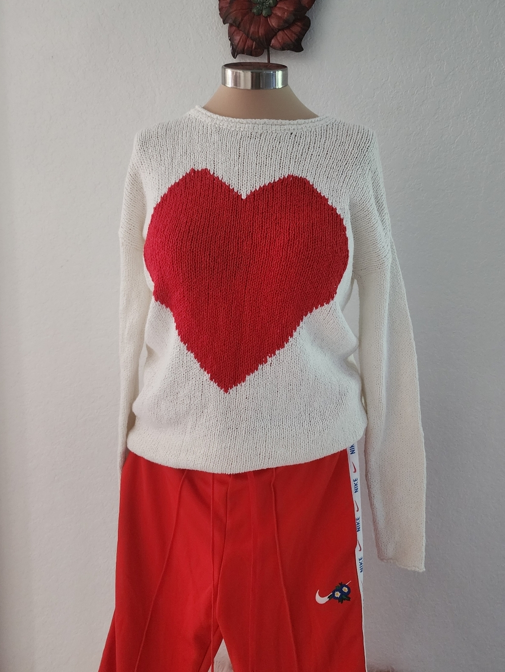 CHRISTIAN SIRIANO | Cream Crewneck Sweater with Red Heart